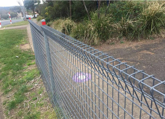 Ornamental Galvanized Outdoor  Welded BRC Mesh Fence/Roll Top Garden Security fence
