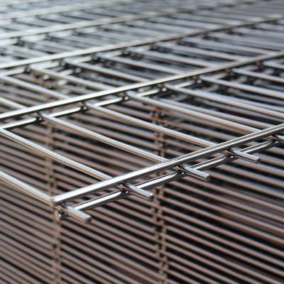 200X50mm  hot dipped galvanized Welded Mesh Fencing 6/5/6 8/6/8 Double Wire Mesh Fence
